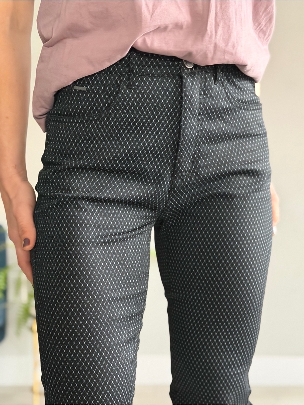 FDJ French Dressing  Slim- Straight Jeans Black Diamond Print Pants Size6 / NWOT